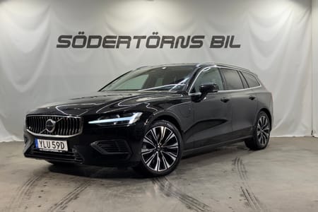Volvo V60 RECHARGE T6 AWD CORE DRAG KAMERA GOOGLE 399HK MOMSBIL
