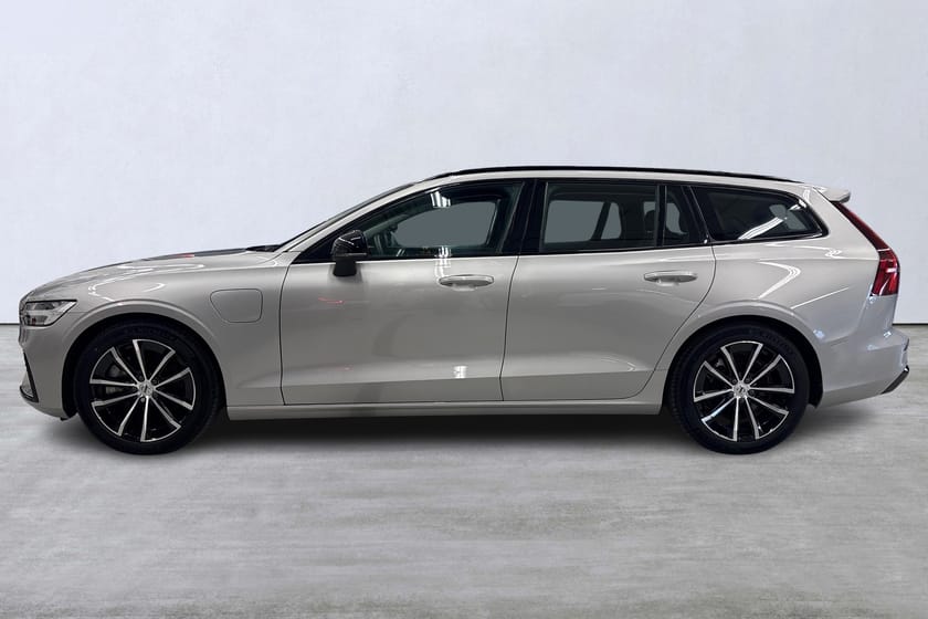 Bild 2 av Volvo V60 T6 Plus Dark