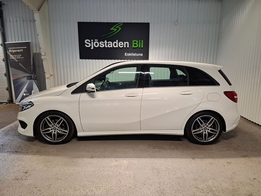 Bild 4 av Mercedes-Benz B 180 AMG Sport Apple Carplay/Android Drag Led Euro 6