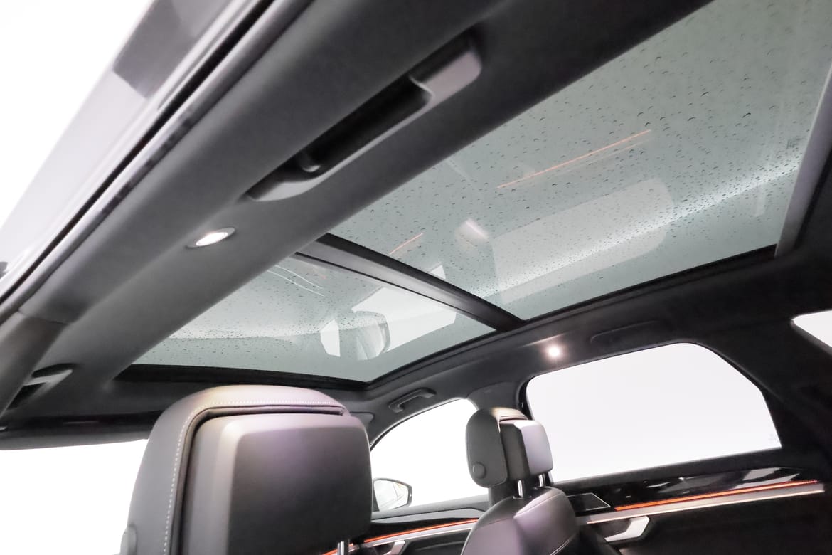 Volkswagen Touareg 2021 - miniatyr 26