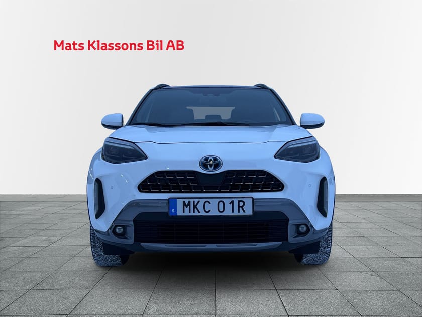 Bild 5 av Toyota Yaris Cross Hybrid AWD-i Adventure Plus, Glastak, JBL