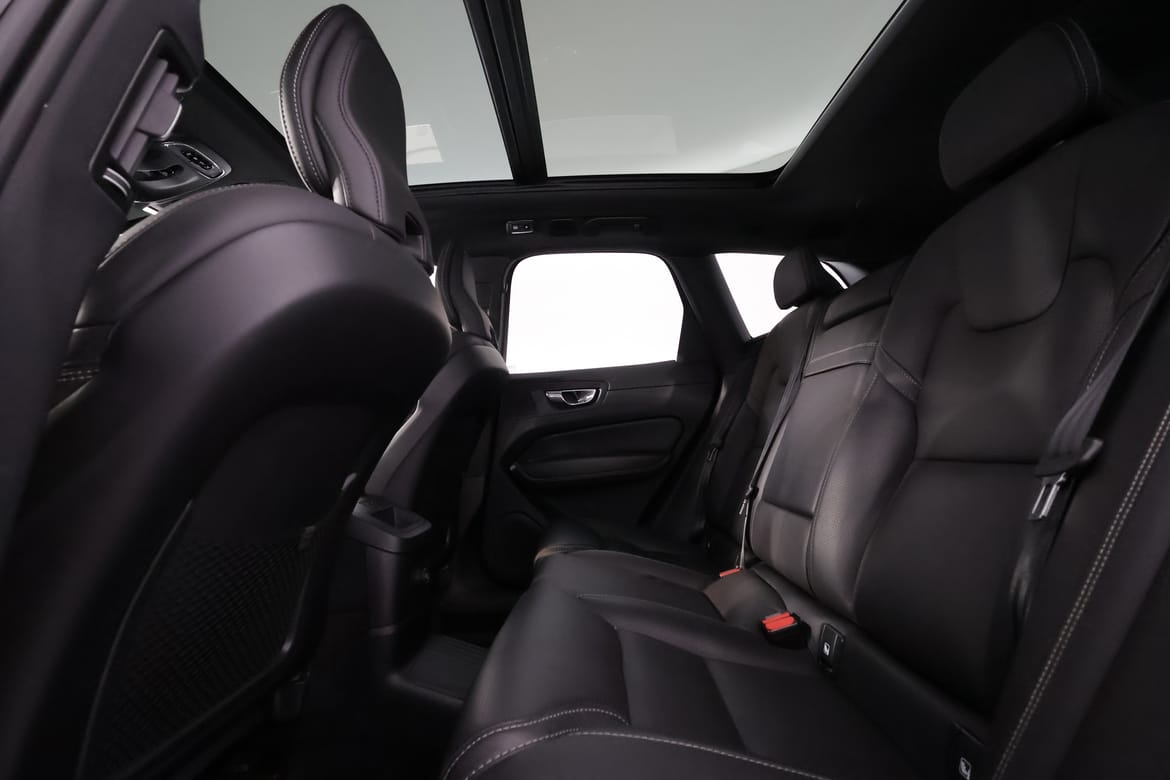 Volvo XC60 2019 - miniatyr 23
