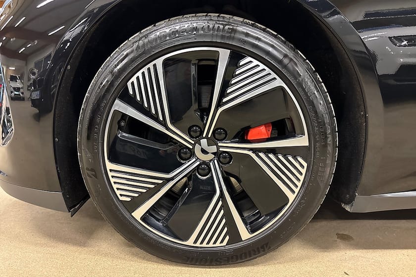 Bild 5 av NIO ET7 Long Range 100 kWh / AWD / 653HK / Moms / Panorama / 360-kamera