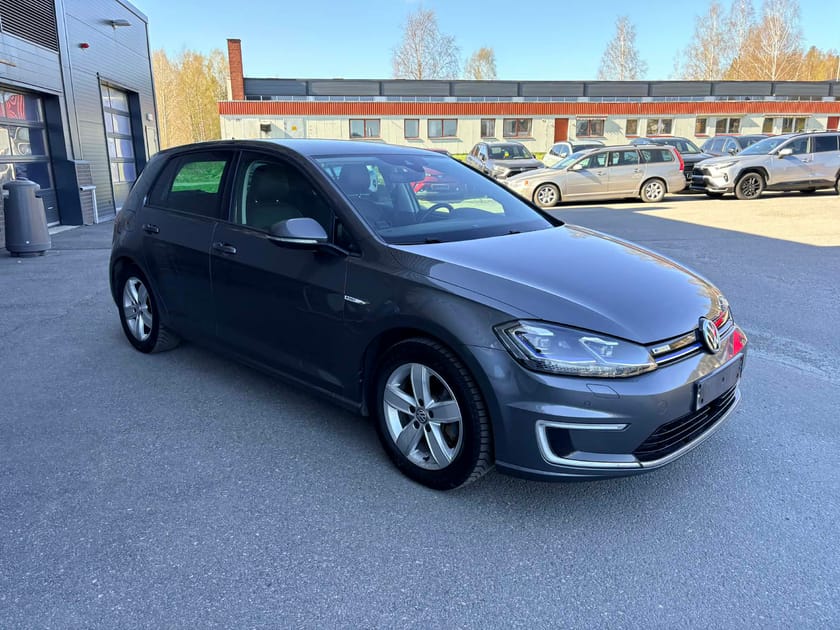 Bilde 4 av Volkswagen e-Golf Skinn I Apple CarPlay I Navi I Lav km I Garanti
