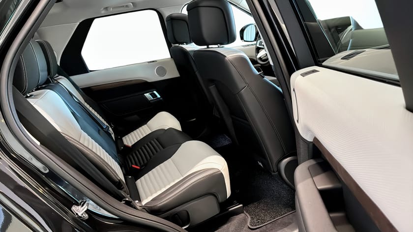 Bild 5 av Land Rover Discovery D350 MHEV Dynamic SE Räntekampanj 2,95%