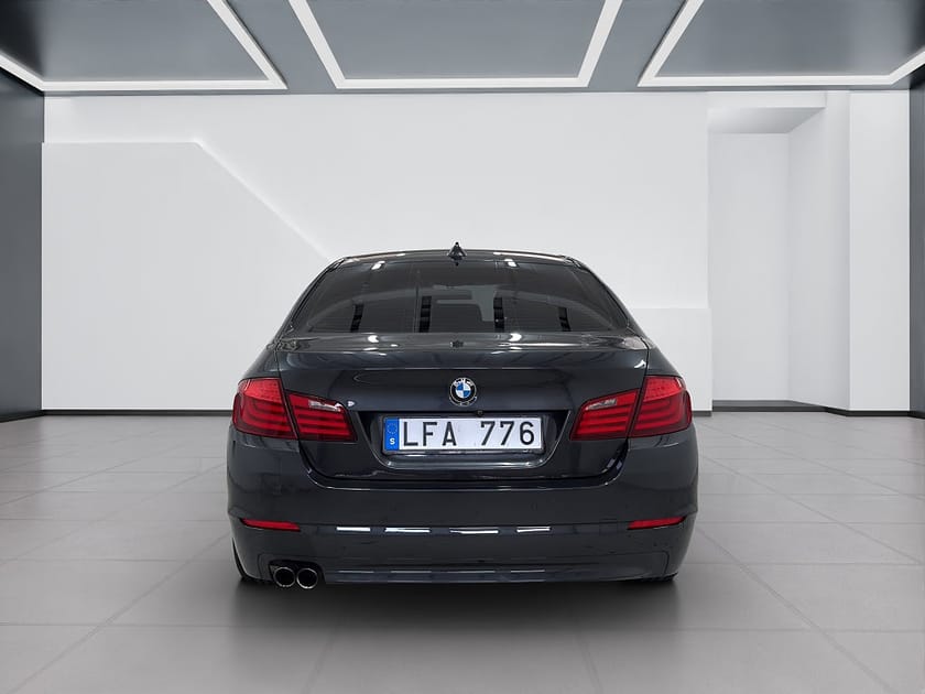 Bild 5 av BMW 523i Sedan 523 Steptronic/M Front/Backkamera/Fullservad