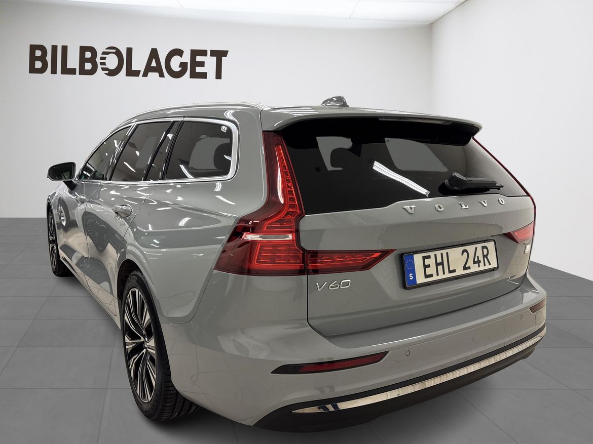 Volvo V60 2024 - miniatyr 3