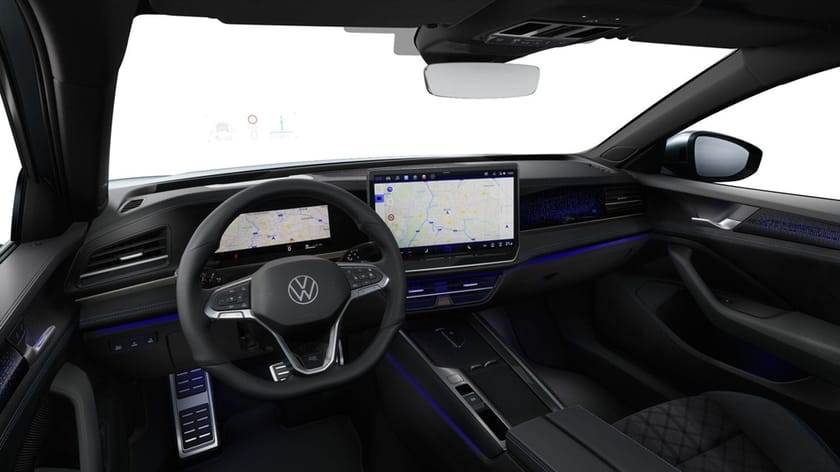 Bild 3 av Volkswagen Passat Variant eHybrid 272 DSG6 R-LINE