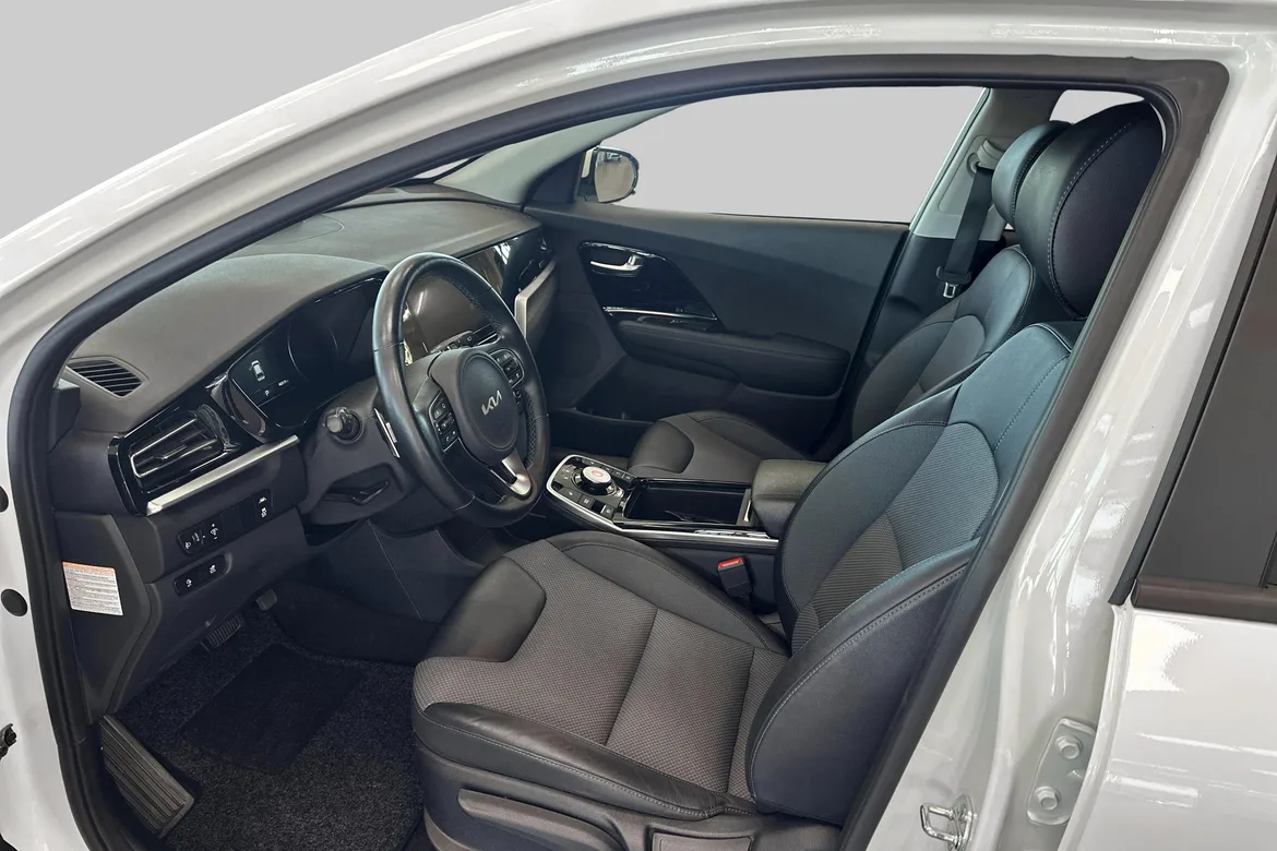 picture of a car