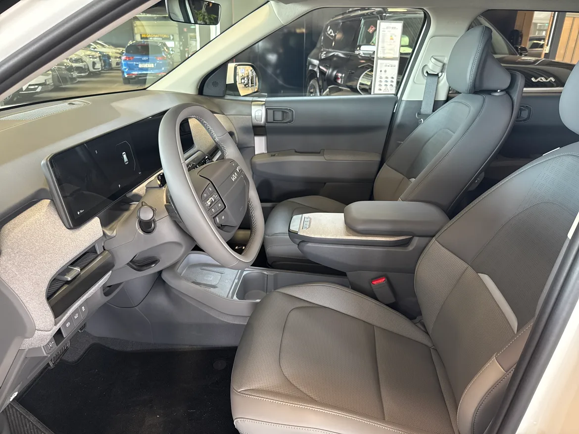 picture of a car