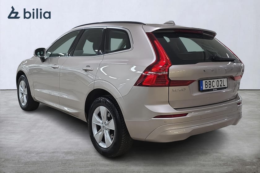 Bild 2 av Volvo XC60 B5 AWD Bensin Core / Kamera/Keyless/CarPlay