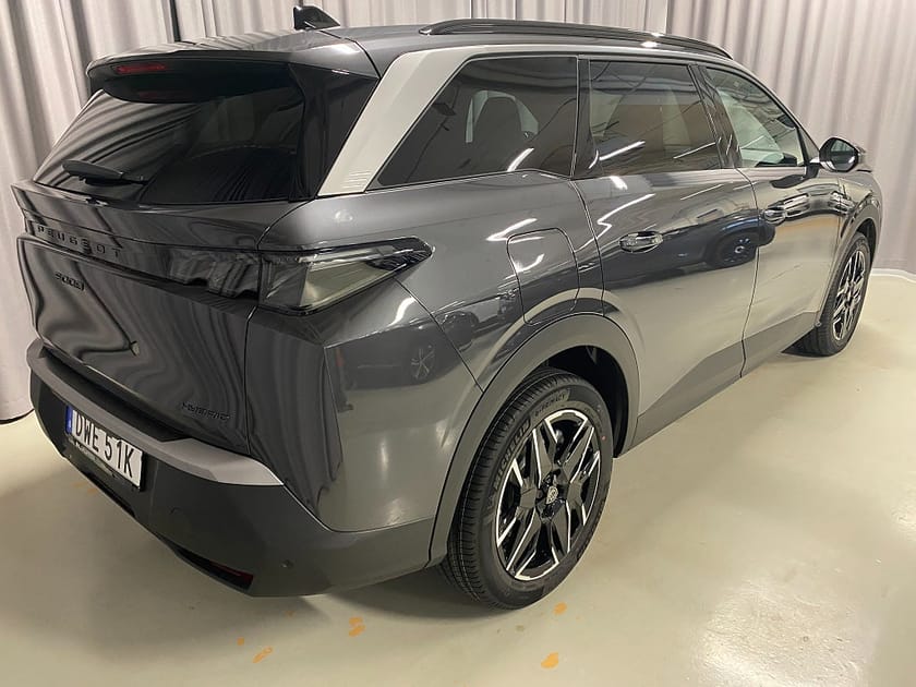 Bild 4 av Peugeot 5008 Hybrid 145 Winter Edition 145hk Automat. 7-Sits!