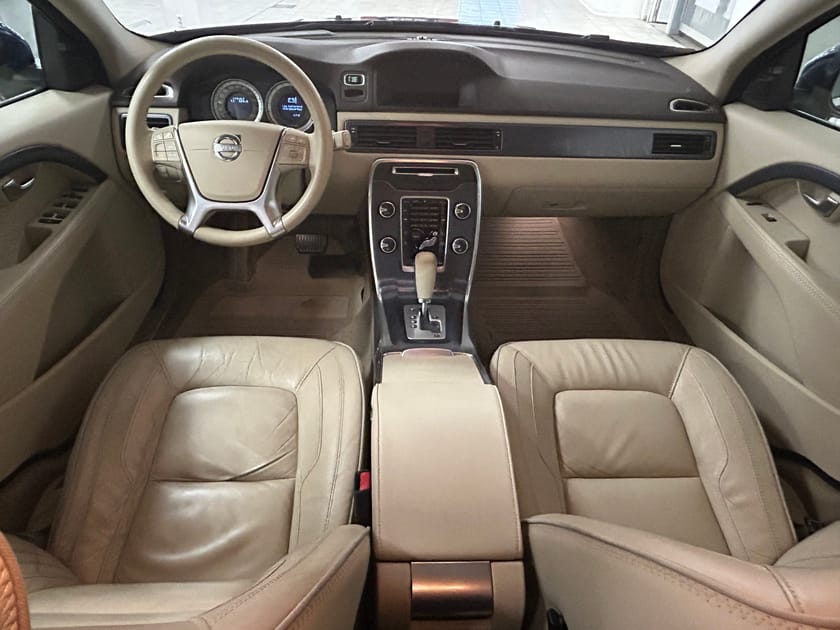 Bild 5 av Volvo V70 D5 Ocean Race