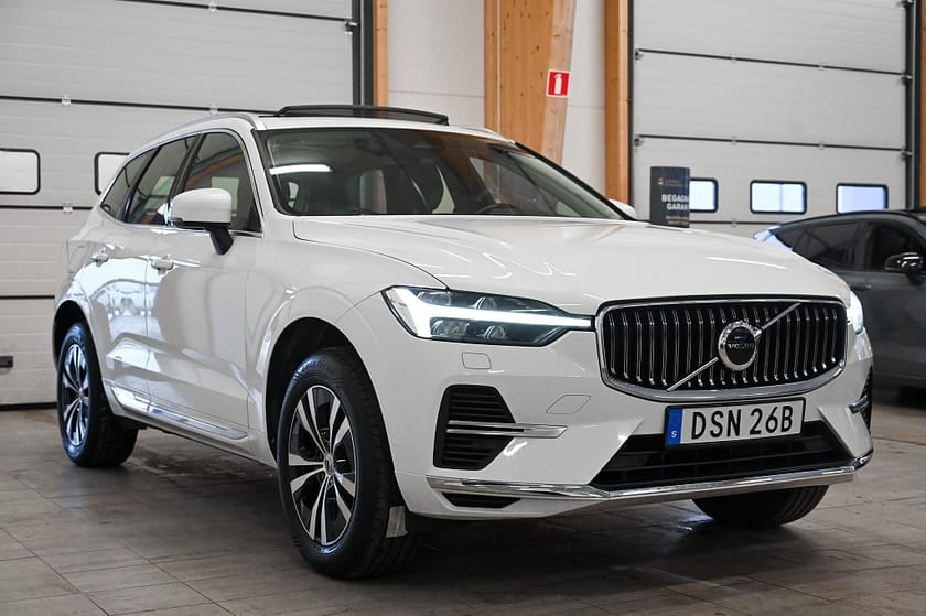 Bild 4 av Volvo XC60 Recharge T6  Inscription Exp  Skinn Panorama Drag 350hk