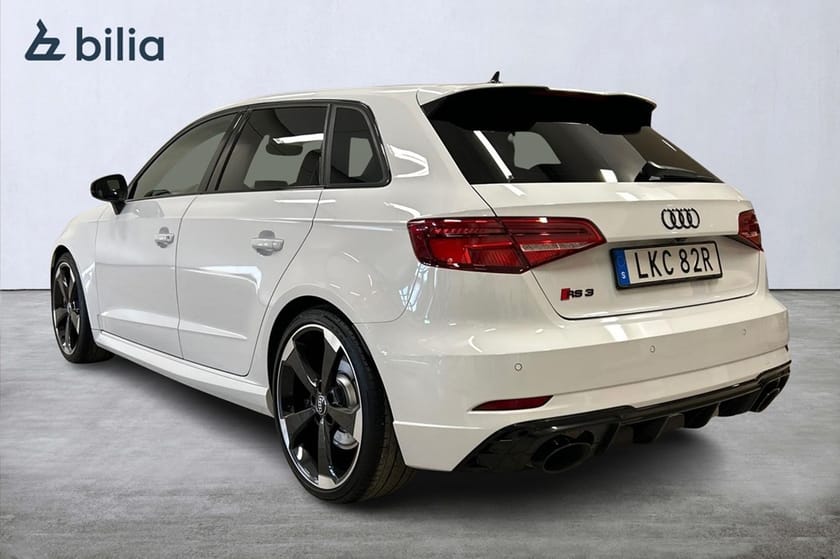 Bild 2 av Audi RS 3 Sportback 400hk Quattro s-tronic/Panorama