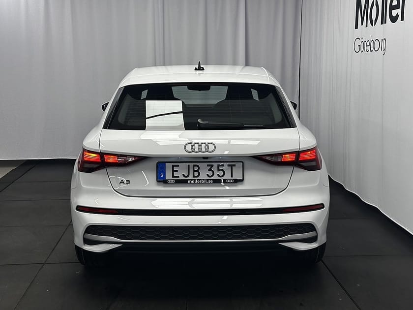 Bild 3 av Audi A3 Sportback 35 TFSI Proline Värmare/Sensor/Kamera/Adp Farthållare