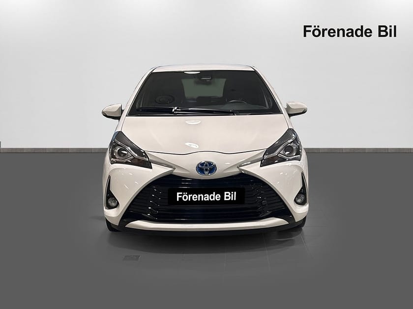 Bild 2 av Toyota Yaris Hybrid E-CVT EXECUTIVE