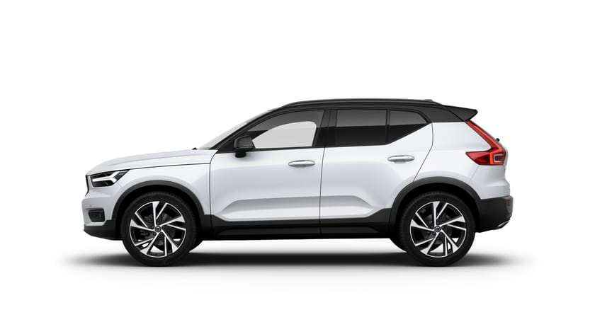 Bilde 2 av Volvo XC40 D4 AWD R-Design PANO|360|NAVI|20"