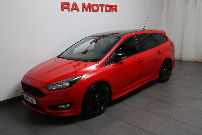Bild 1 av Ford Focus Kombi 1,0 EcoBoost ST-Line Drag Exteriört stylingkit