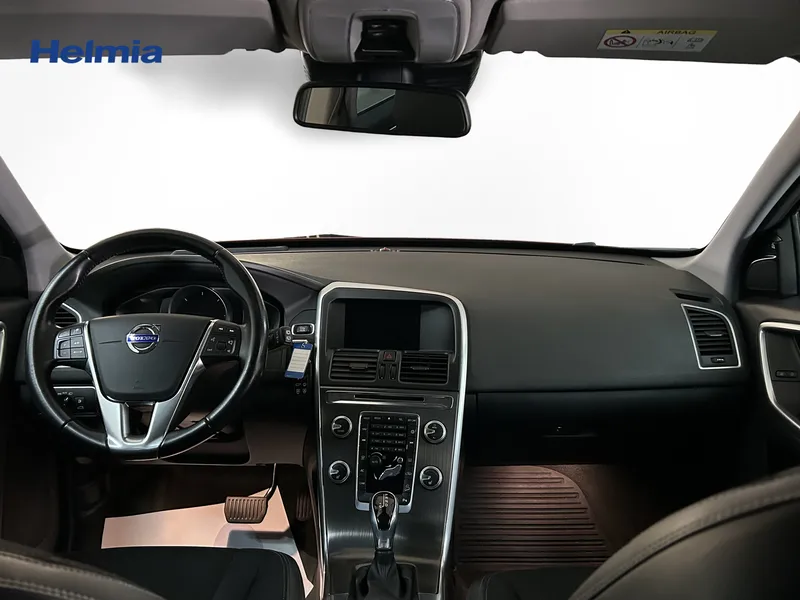 Bild 8 av 9 – Volvo XC60 D4 AWD Momentum Business E