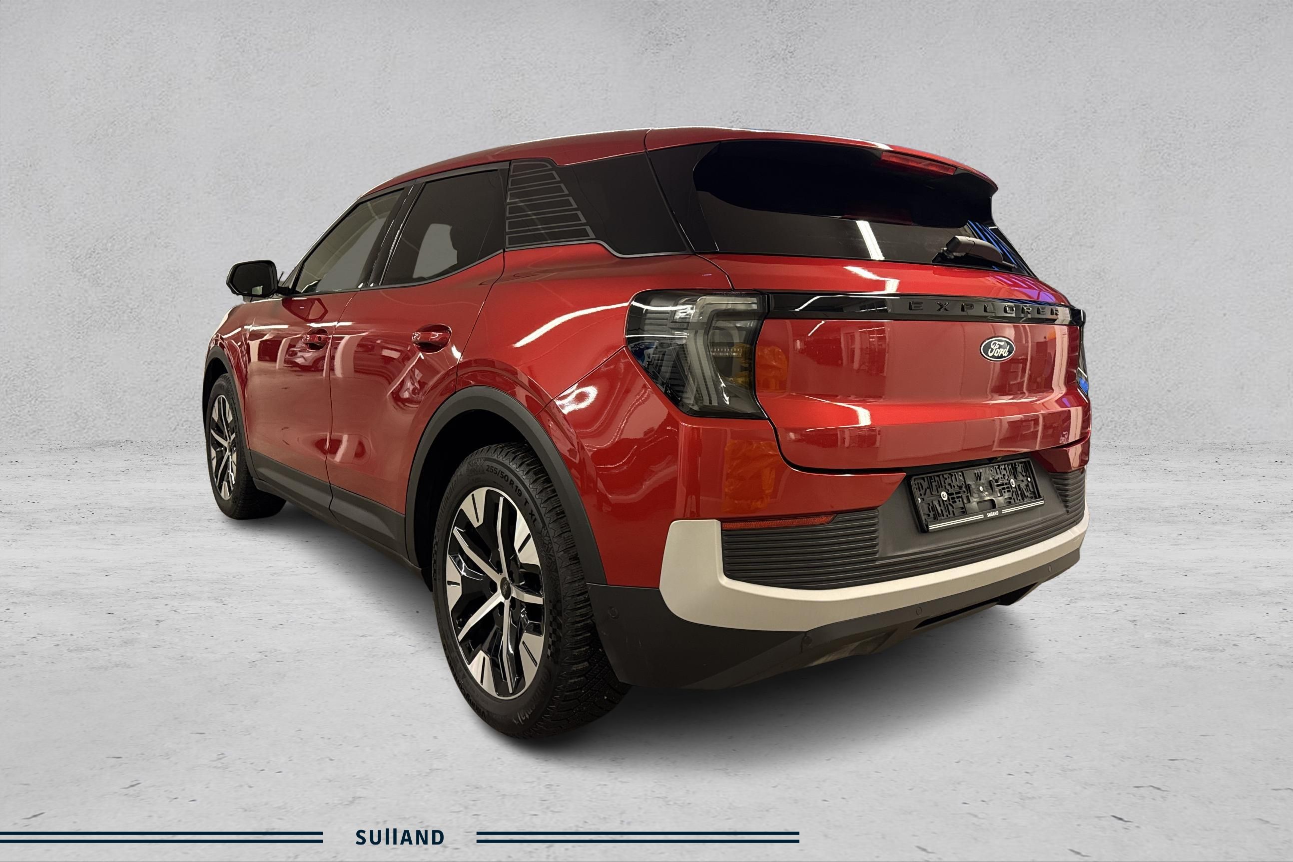 Thumnail bilde 2 av Ford Explorer EV Extended Range RWD