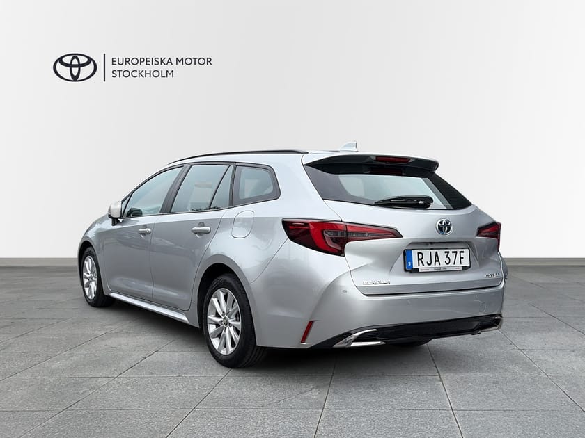 Bild 2 av Toyota Corolla Touring Sports Hybrid 1,8 ACTIVE PLUS V-HJUL