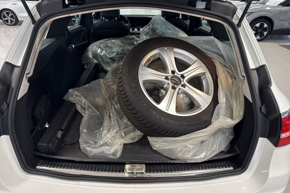 Mercedes-Benz E 200 T d