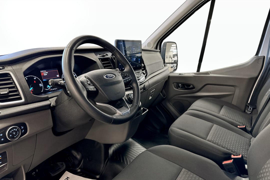 Ford E-Transit 350