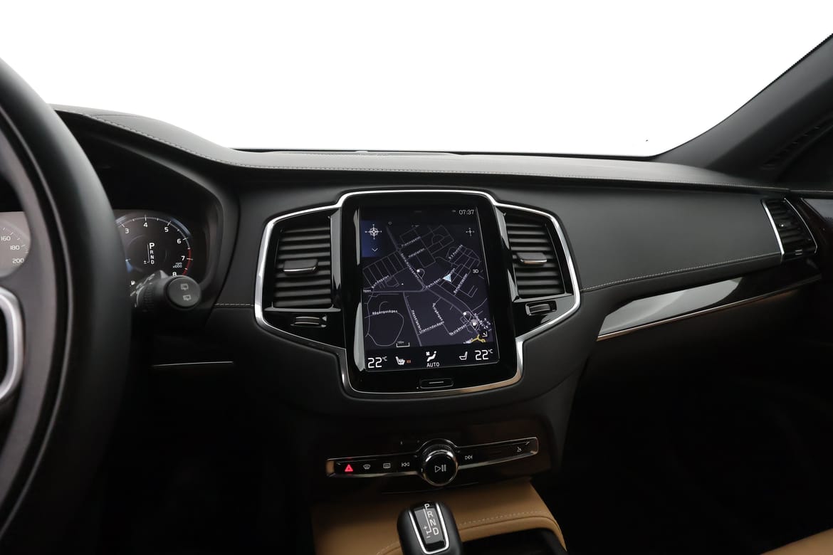 Volvo XC90 2019 - miniatyr 13