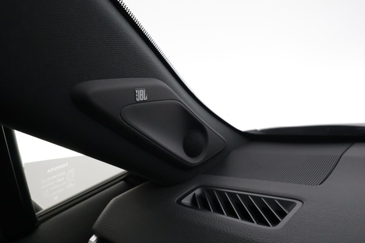 Toyota RAV4 2021 - miniatyr 9