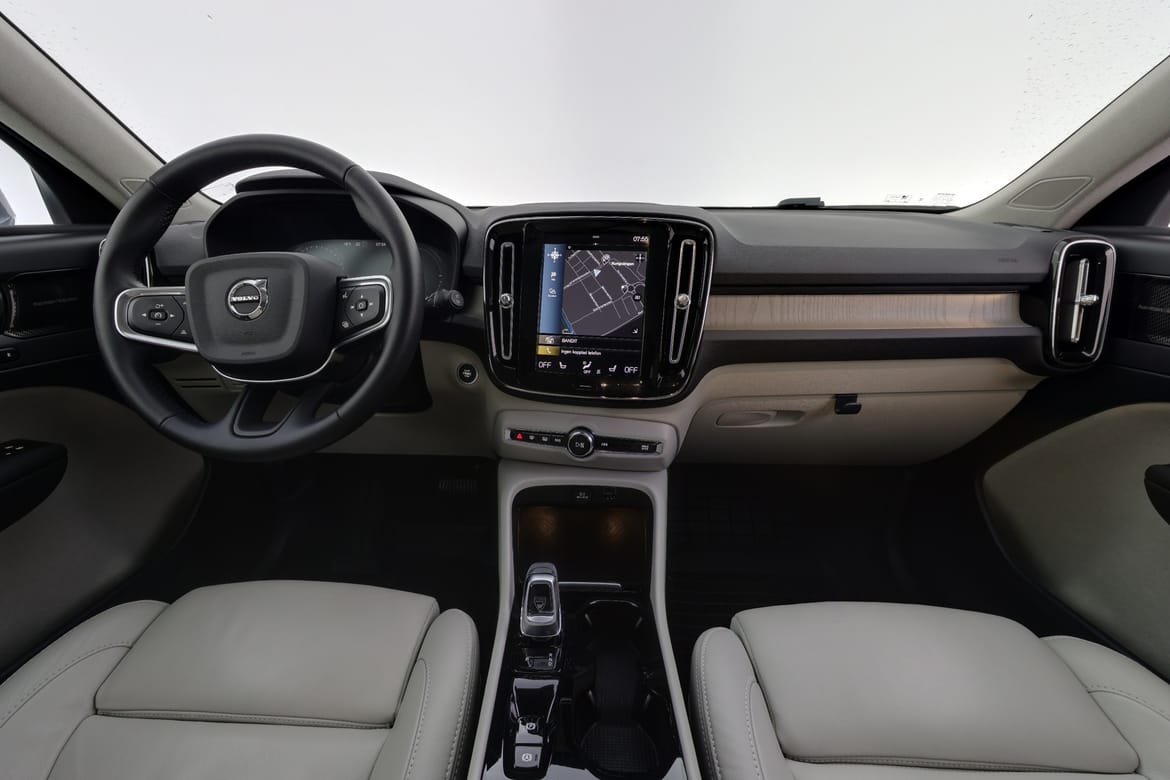 Volvo XC40 2022 - miniatyr 7