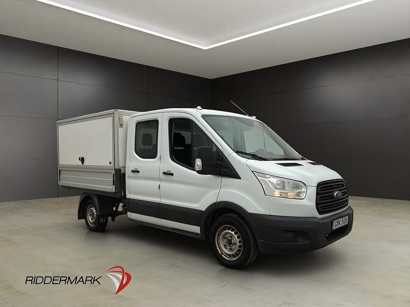 Bild 1 av Ford Transit 310 Chassi Dubbelhytt Påbyggnad Värmare 7-Sits Drag Moms