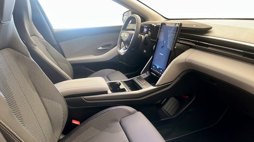 Bild 3 av Ford Explorer EV Extended Range RWD Long 602km | fr:4495:-/mån 36mån