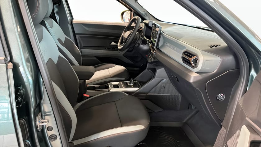 Bild 3 av Dacia Duster Hybrid 155 EXTREME *DEMOBIL*