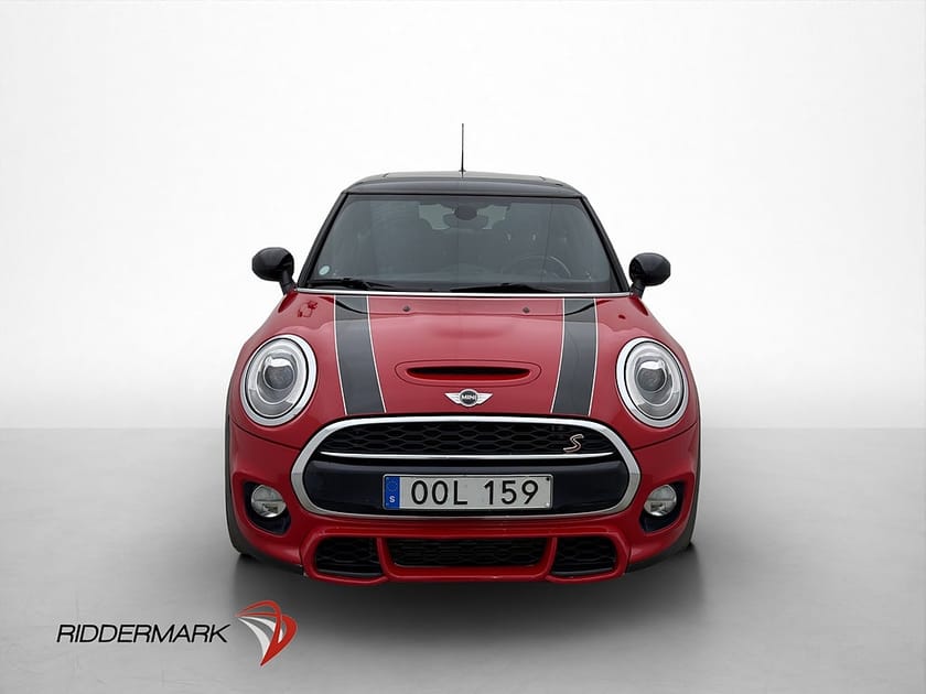 Bild 2 av MINI Cooper S 192hk John Works Pano En brukare