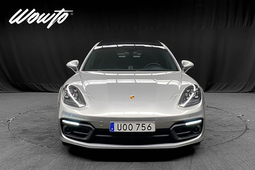 Bild 2 av Porsche Panamera 4 E-Hybrid PDK 462HK /Pano /Bose /360