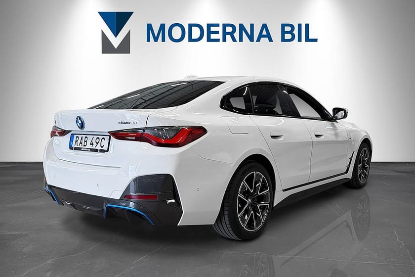 Bild 5 av BMW i4 eDrive40 Gran Coupé 83.9 kWh M -Sport Moms Cockpit Navi