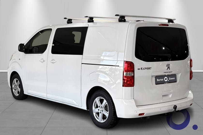 Bilde 3 av Peugeot e-Expert 3-seter, Hengerfeste, 2 skyvedører, Innredning varerom