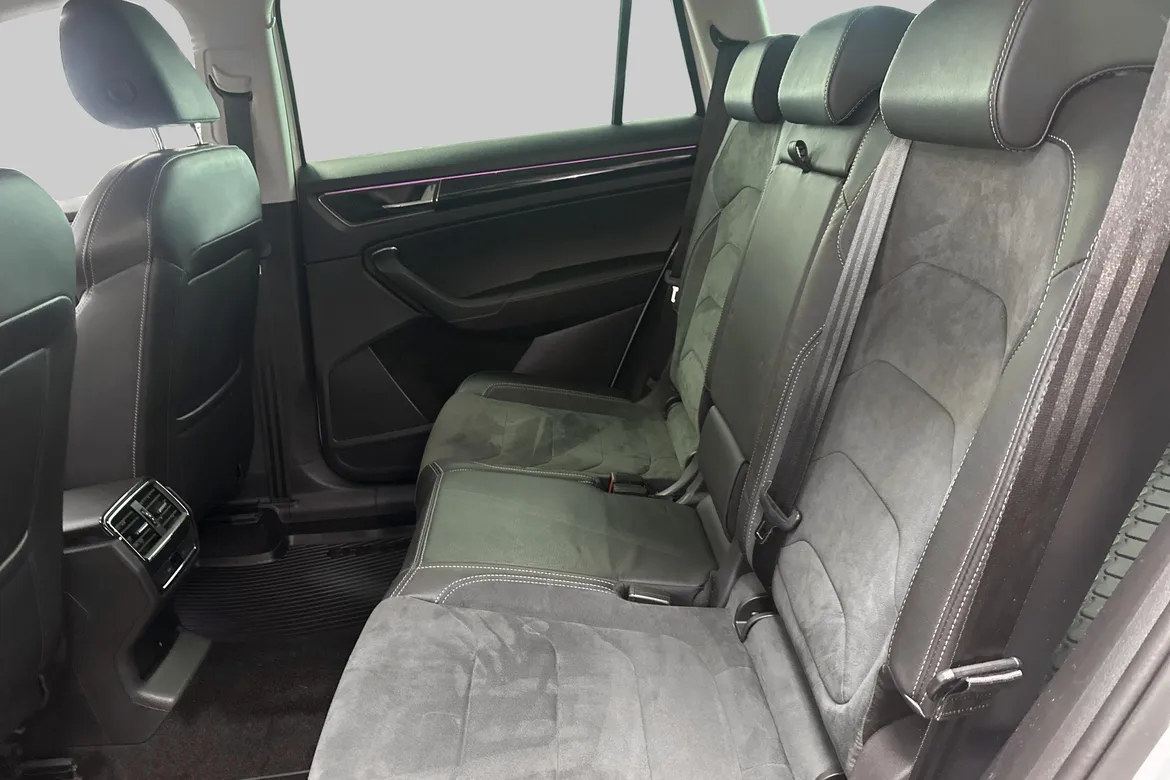 picture of a car