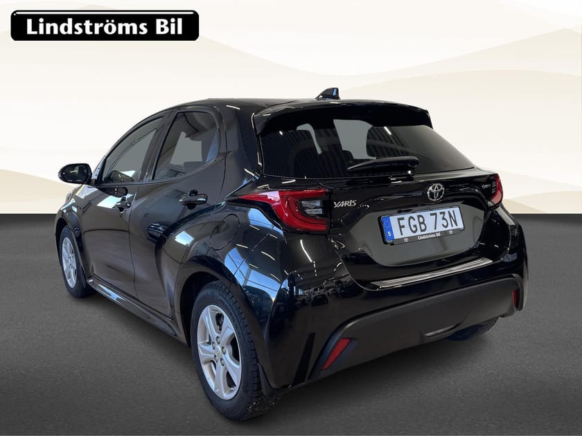 Bild 4 av Toyota Yaris Hybrid 115 1,5 Active Plus Vhjul Leasbar
