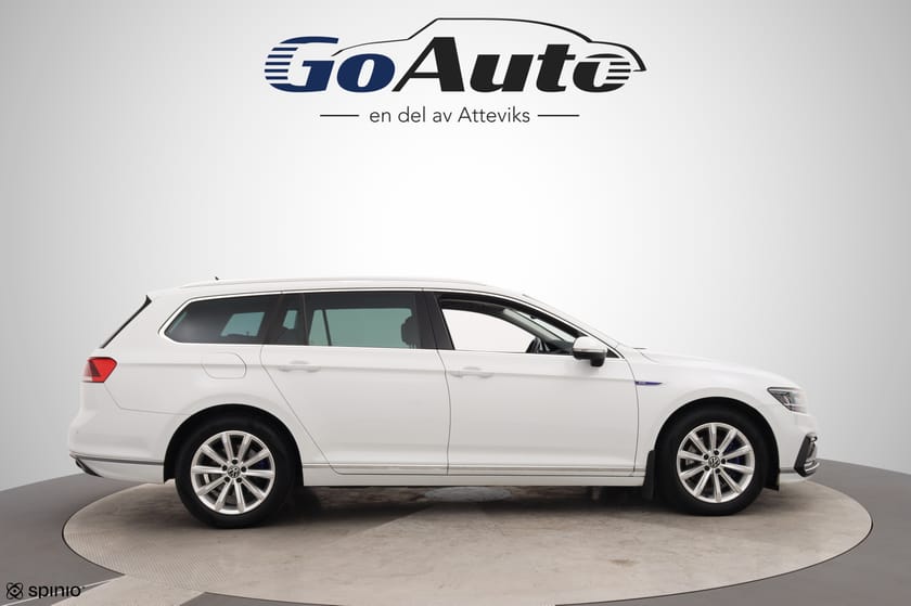 Bild 3 av Volkswagen Passat Sportscombi GTE DSG Drag Värmare 218hk