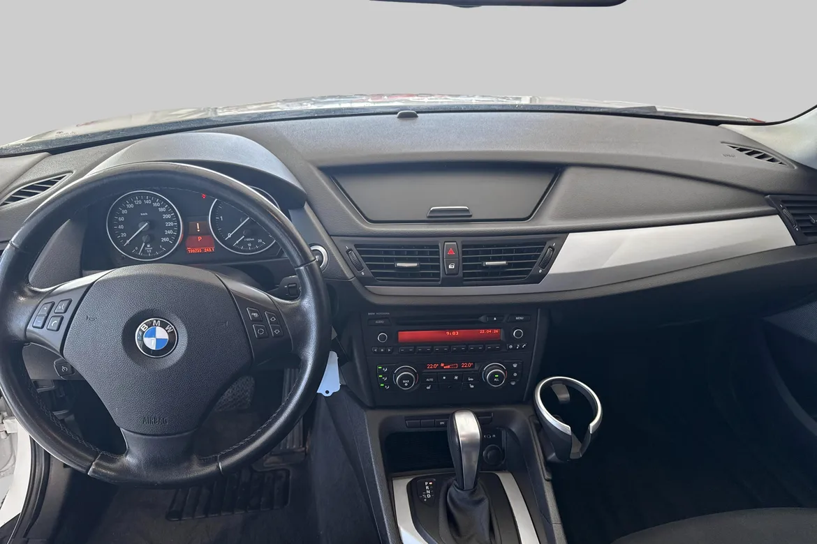 picture of a car