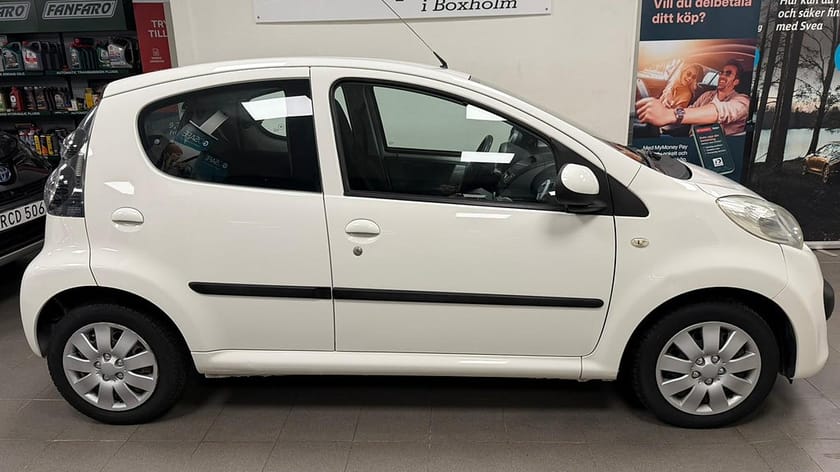 Bild 4 av Citroën C1 5-dörrar 1.0 Euro4| Endast 6900Mil