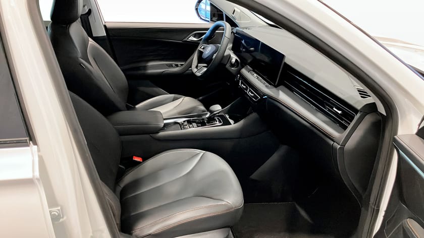 Bild 3 av MG HS PHEV LUXURY PLUG-IN  - DEMO