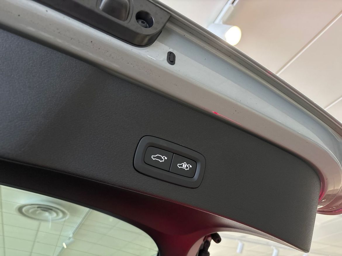 Volvo EC40 2025 - miniatyr 18