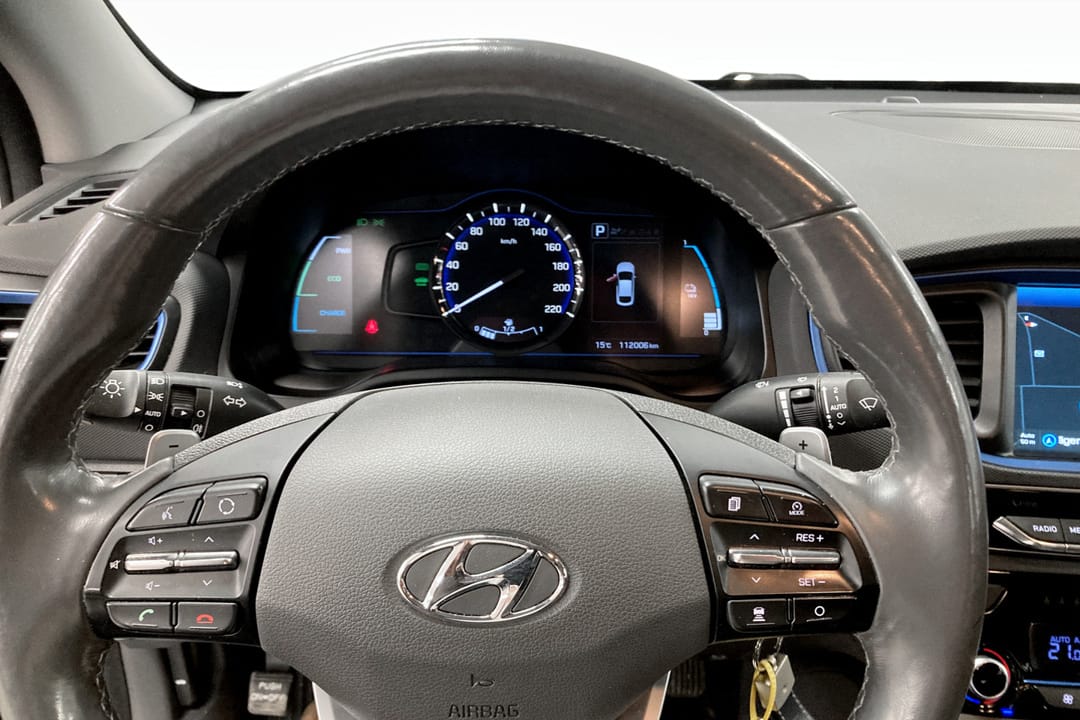 Hyundai Ioniq Plug-in