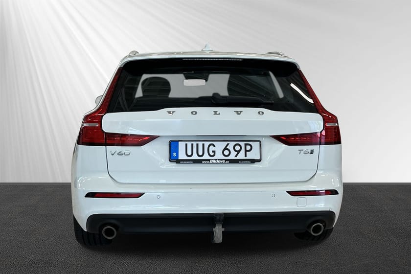 Bild 2 av Volvo V60 T6 TE Momentum Advanced Edition