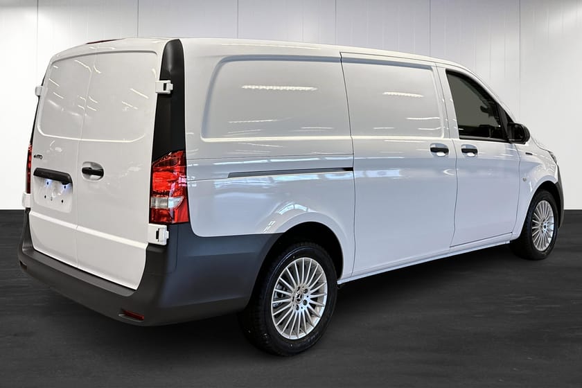 Bild 4 av Mercedes-Benz eVito 112 SKÅP LÅNG | Backkamera | Smartphone