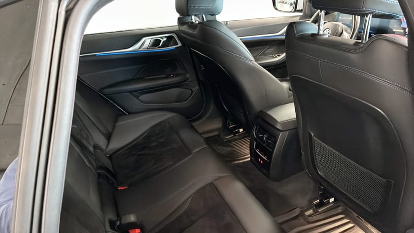 Bild 5 av BMW i4 eDrive40 Gran Coupé M Sport Förvaringspkt Parking Assist+ Rattvärme