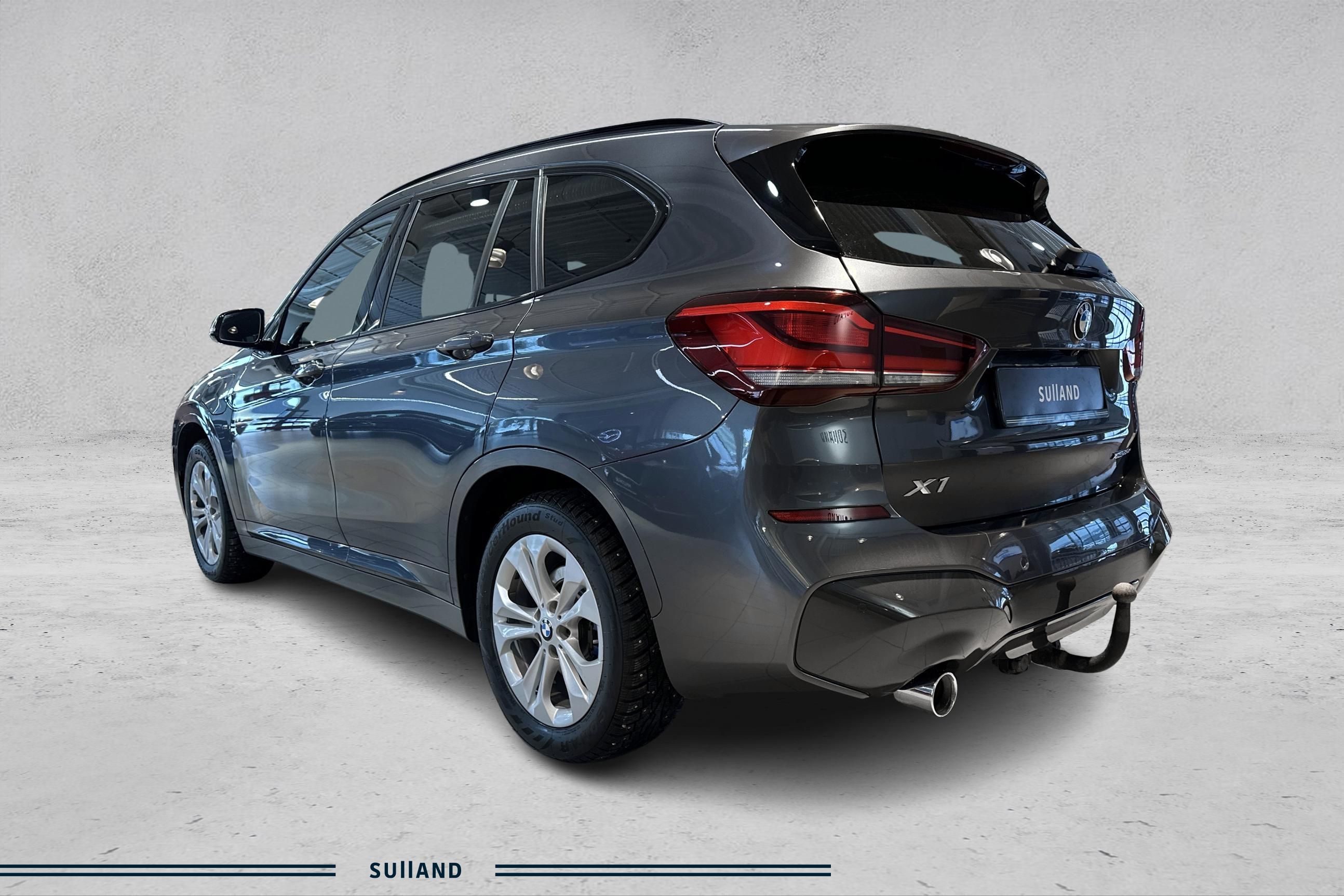 Thumnail bilde 2 av BMW X1 xDrive25e